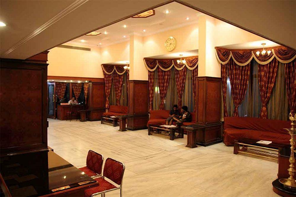 Samrat Residency Hotell Bangalore Exteriör bild