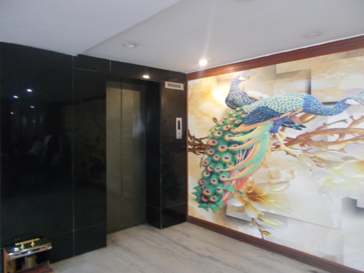 Samrat Residency Hotell Bangalore Exteriör bild