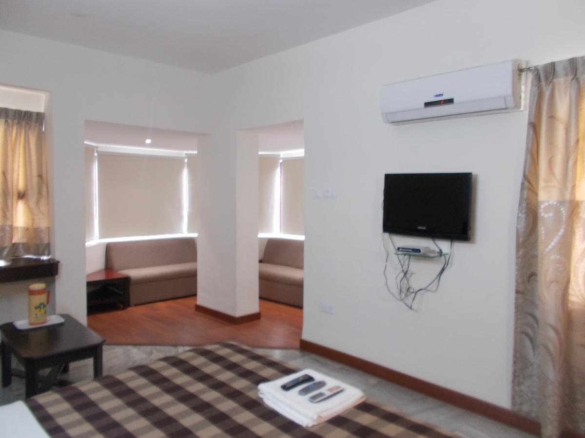 Samrat Residency Hotell Bangalore Exteriör bild
